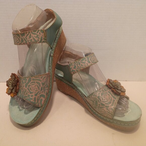 L'ARTISTE by Spring Step "Cuteness"  Sz 9US/40EU Embossed Leather Sandals - Picture 1 of 10